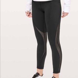 Lululemon Run Smoothly 7/8 Tight 25"
